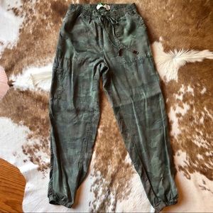 Anthropologie cami cotton joggers